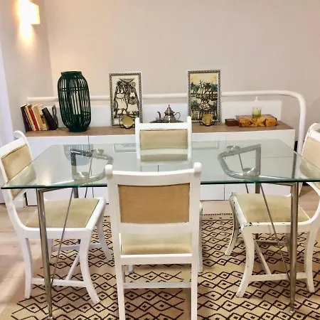 Renovated Apt With Piano Near Metro Apartment Lisbon